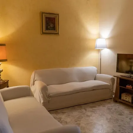 Via Sparano Appartamento *